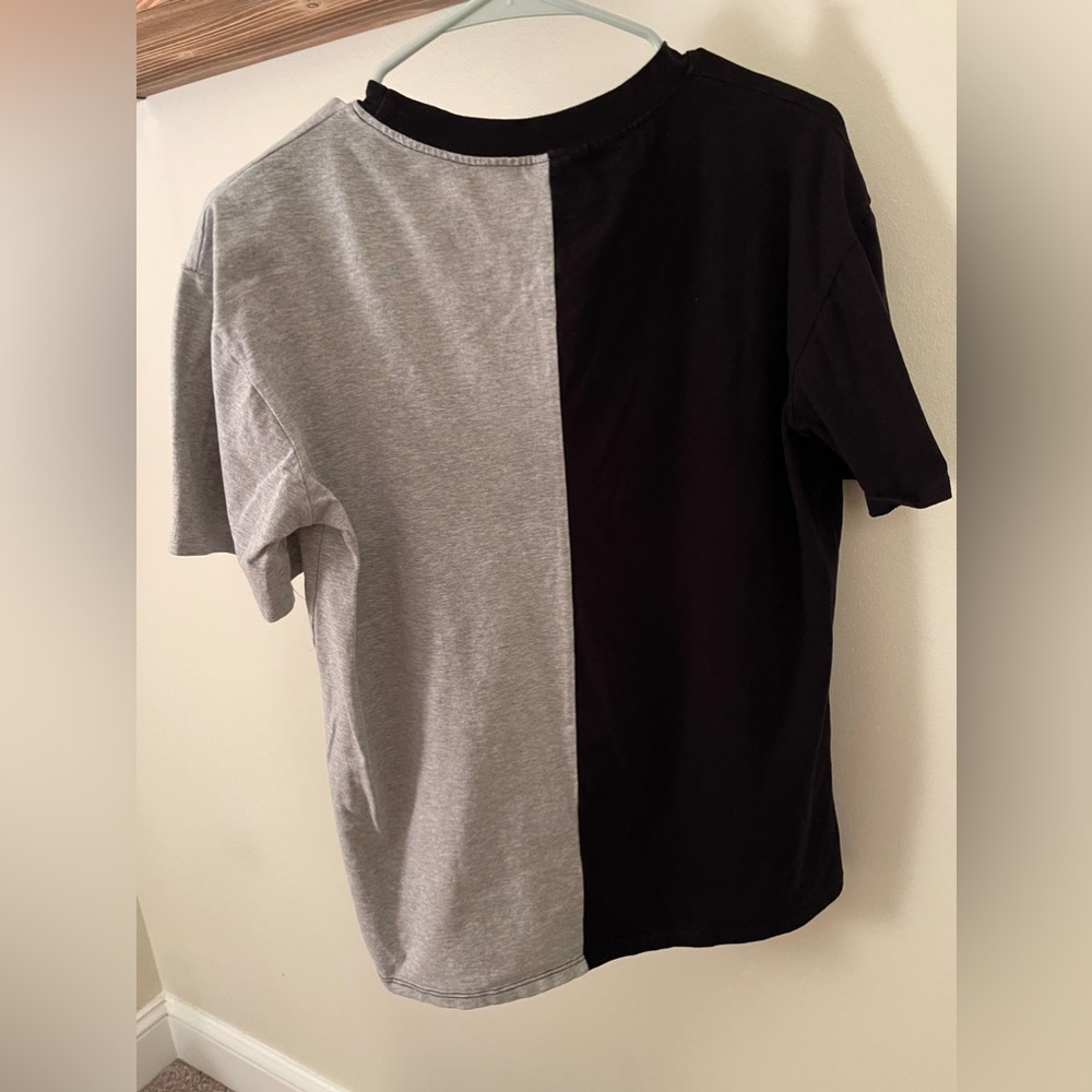 Tee - Picture 3 of 4